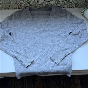 Elegant Light Gray V-Neck Sweater for Men